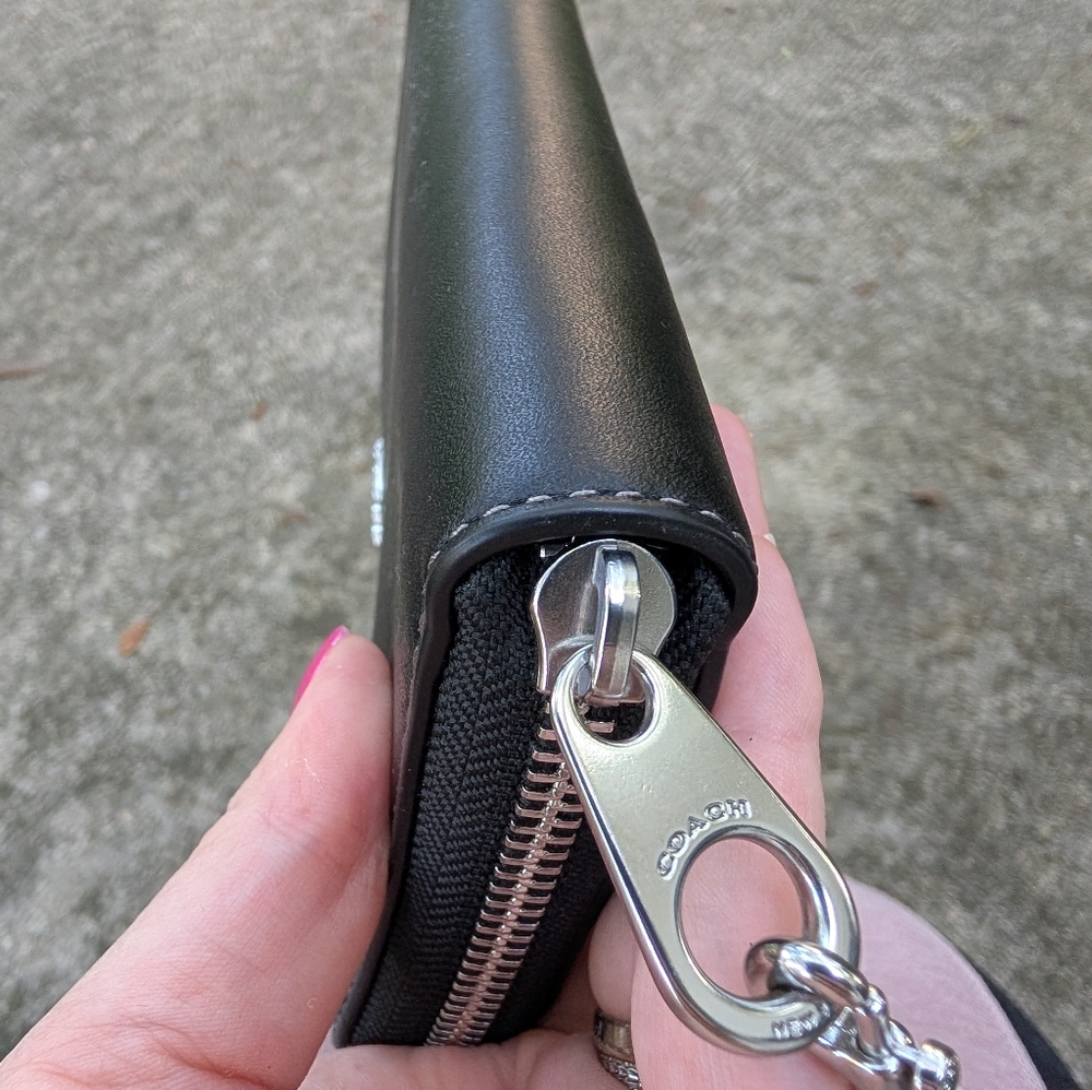 Coach Long Zip Around Wallet Black/,Berry New - Picture 3 of 6